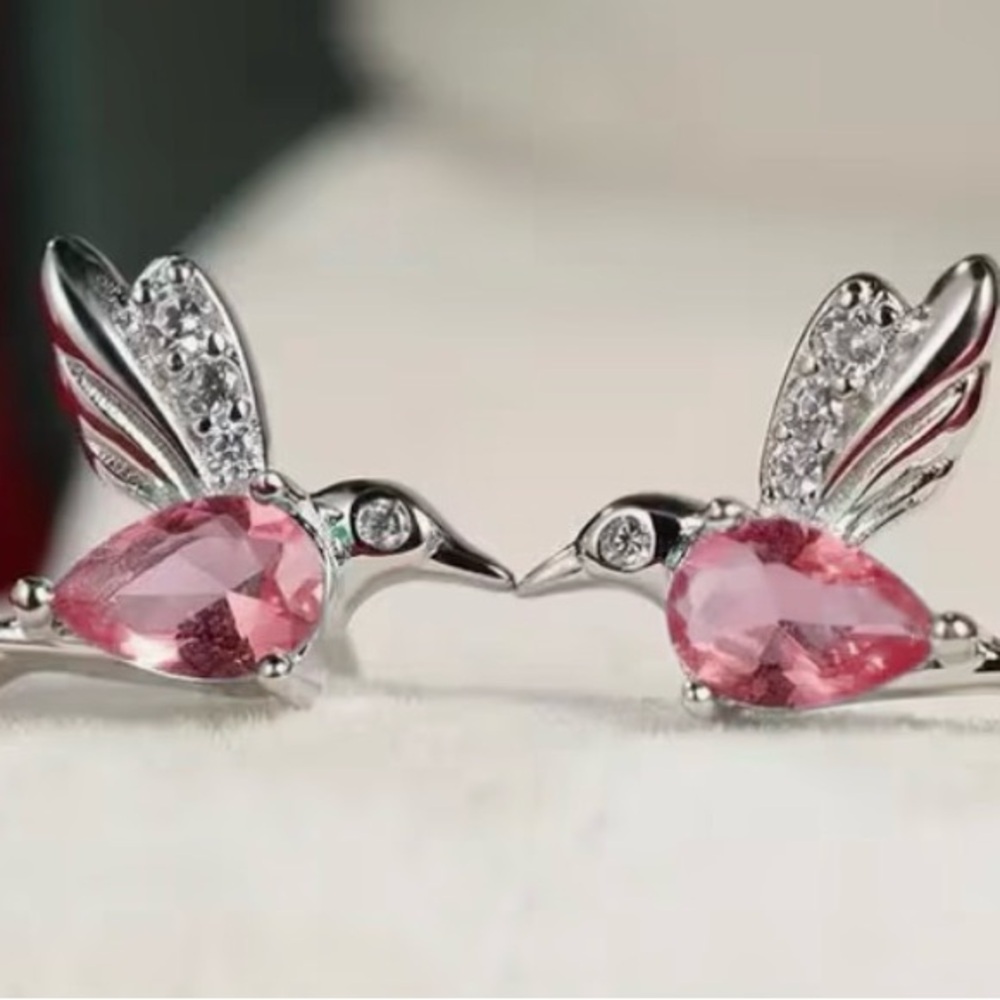 Pink Hummingbird Stud Earrings. Hypo-allergic New in Gift Box. Summer Ready